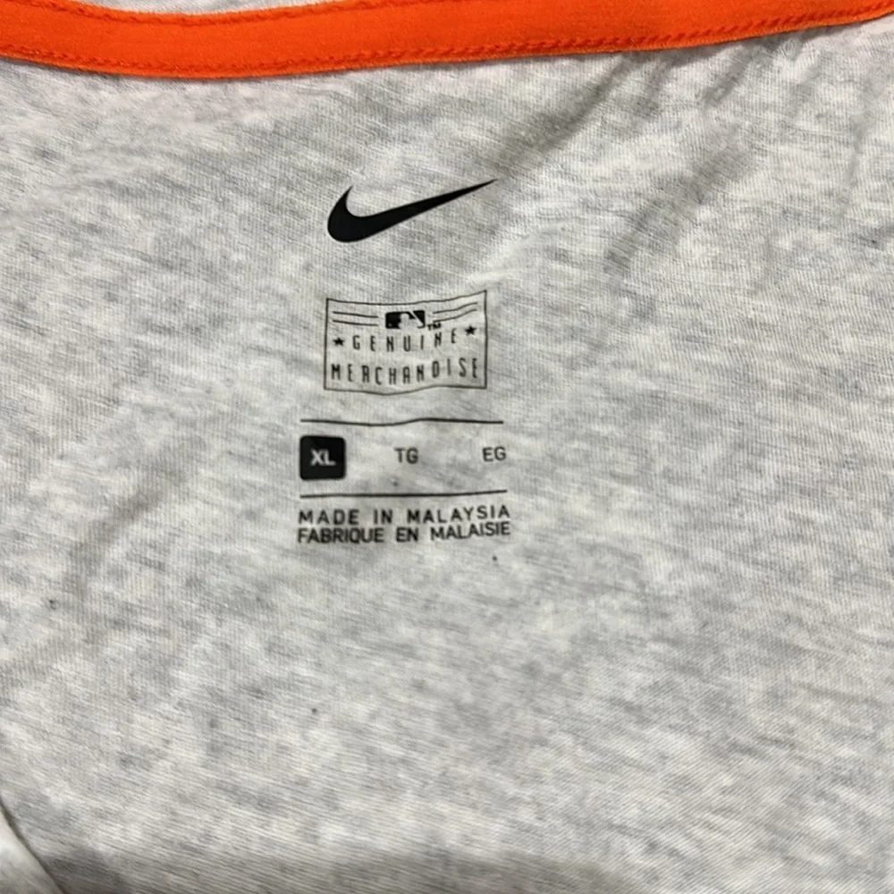Women’s San Francisco Giants Nike t shirt